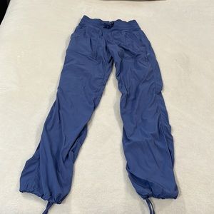 Dance Studio Mid-Rise Pant